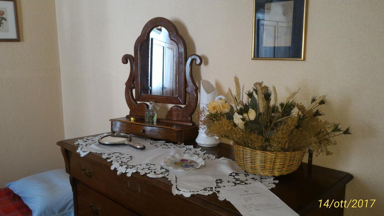 L'Ape In Corte Casa Di Campagna, Via Francigena Stanze E Colazione Vaccarizza Zewnętrze zdjęcie