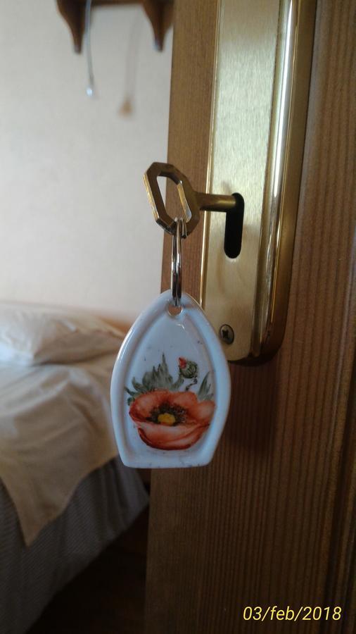 L'Ape In Corte Casa Di Campagna, Via Francigena Stanze E Colazione Vaccarizza Zewnętrze zdjęcie
