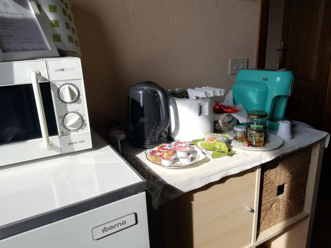 L'Ape In Corte Casa Di Campagna, Via Francigena Stanze E Colazione Vaccarizza Zewnętrze zdjęcie
